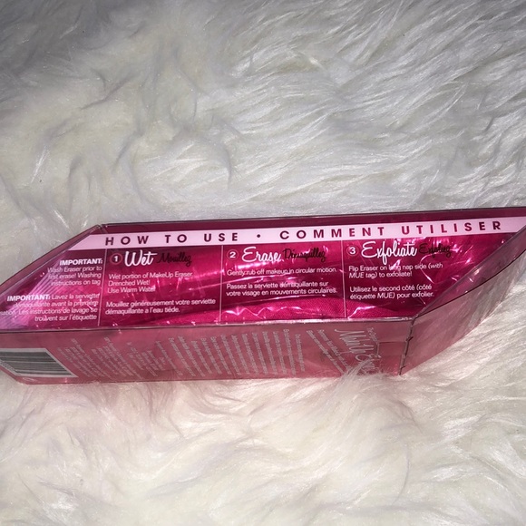 The Original Makeup Eraser-NIB - Picture 3 of 4